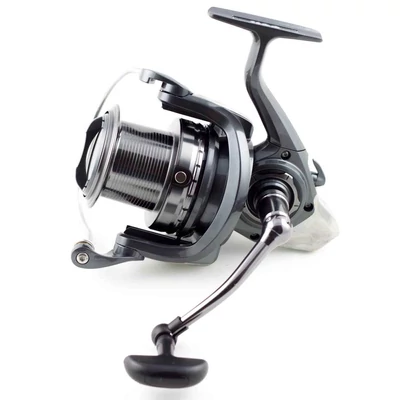 daiwa emcast 25a reels Carp Fishing Reel  MatchFishing allowing the fish to run after taking the bait Daiwa Saltwater Spinning Reels EMCAST